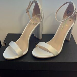 NEVER WORN! Lulus Taylor Ivory Ankle Strap Heels